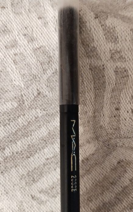 Кисточка MAC продам