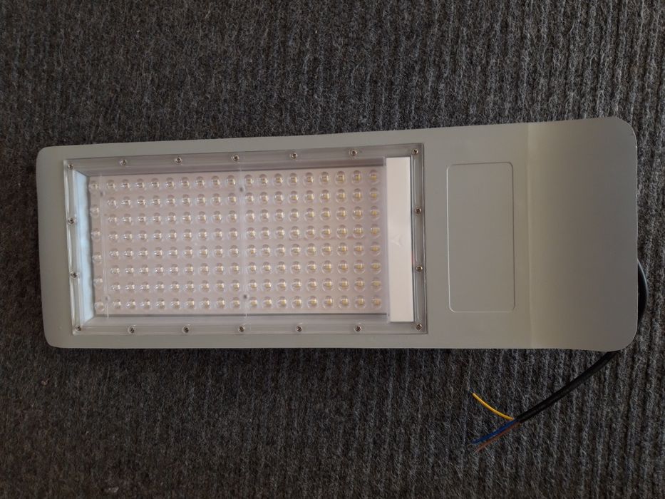 Прожектор уличный