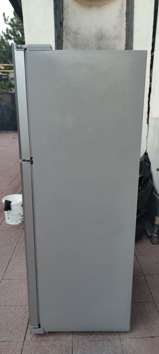 Холодильник Samsung