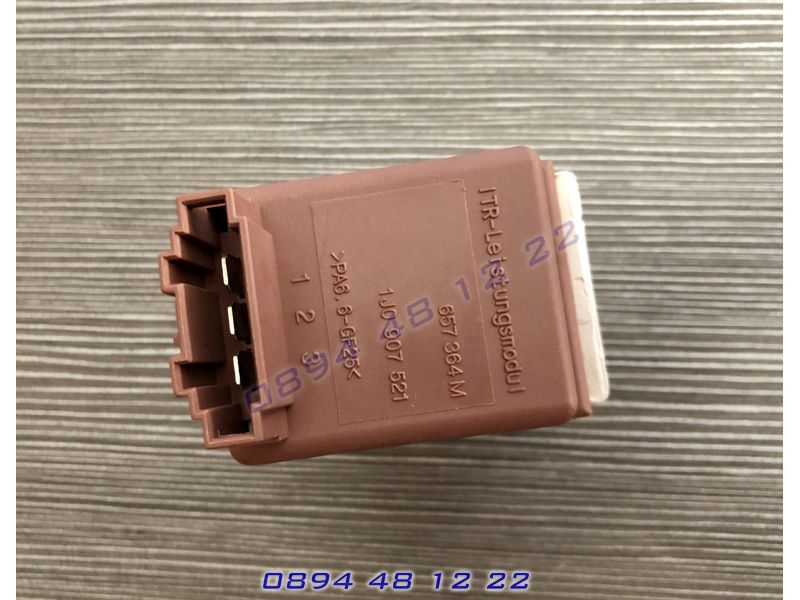 Резистор вентилатор реостат регулатор Audi VW Skoda Seat Ауди шкода