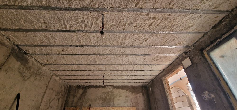 Izolatii spumă poliuretanică