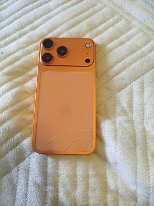 Продам  iphone XR в корпусе 17 pro