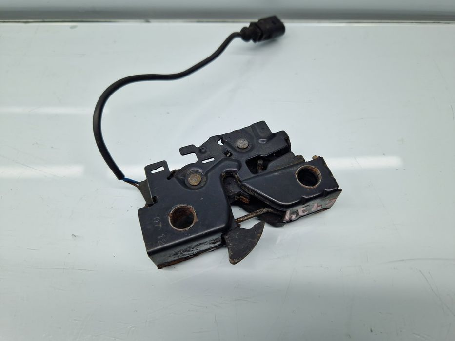 Broasca capota Volkswagen Polo (6R) [Fabr 2009-2016] 6R2823509F