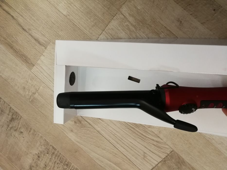 Маша за коса за къдрици