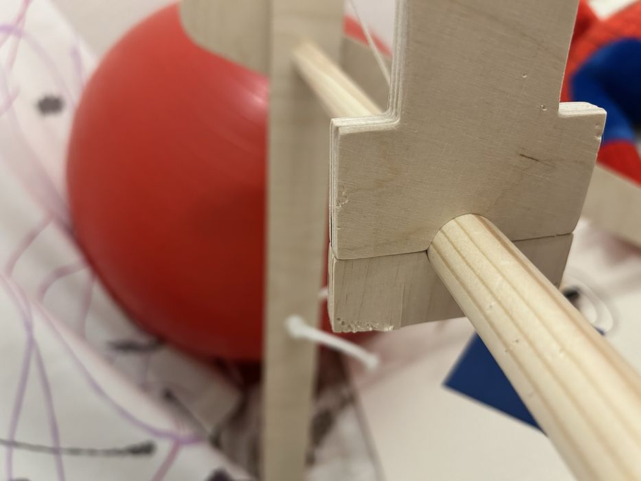 Стойка Монтессори для младенцев