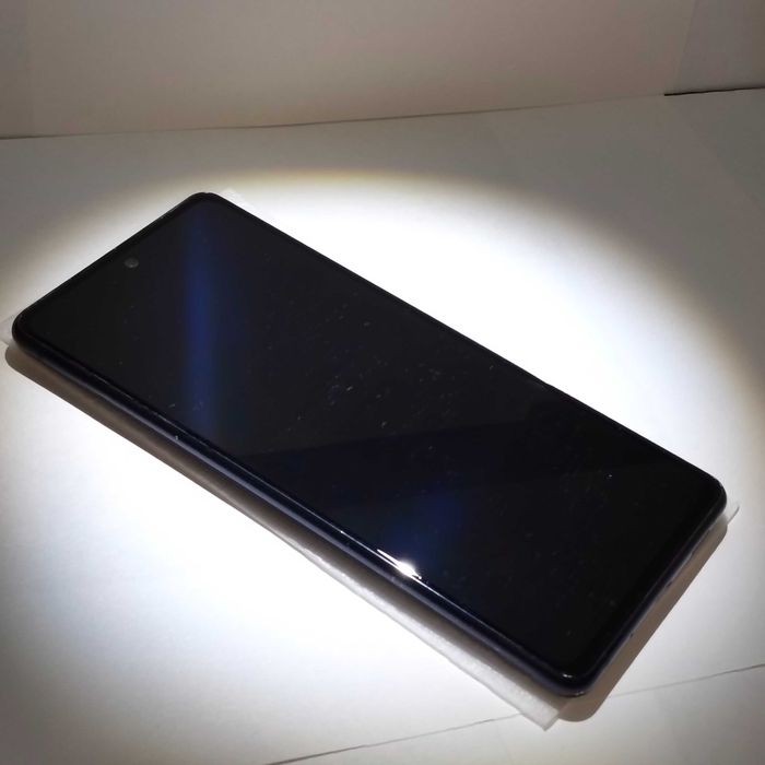 Продаю Samsung S20 FE телефон/смартфон