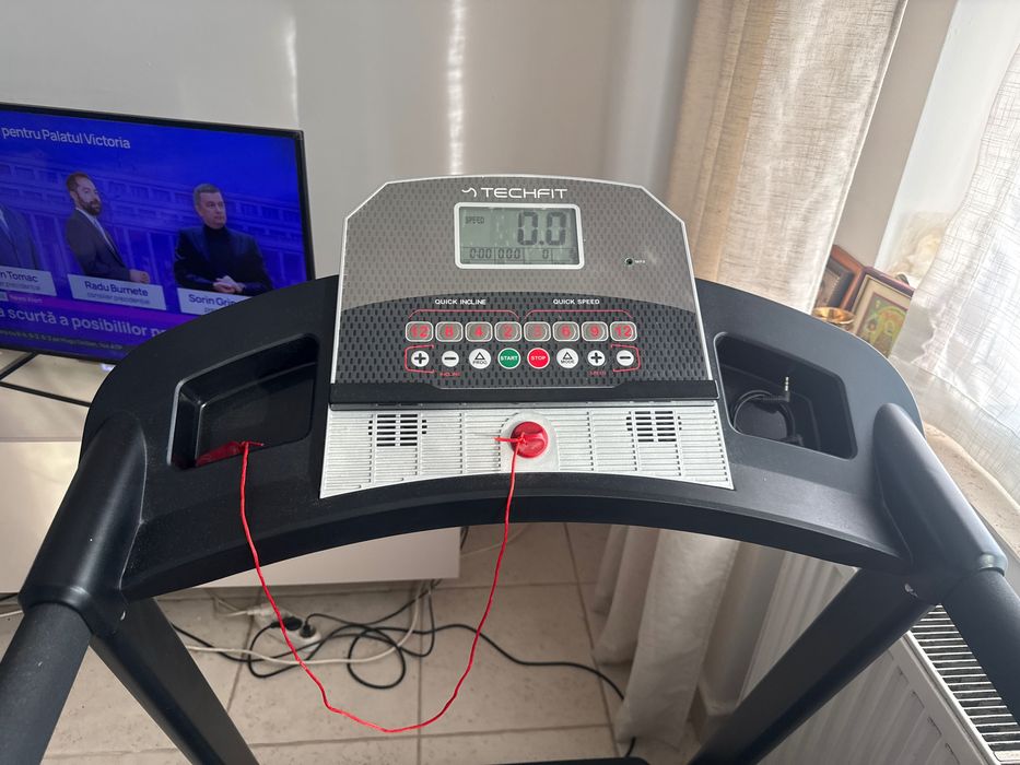 Bandă alergare Techfit M150 nouă fără ambalaj original dar cu folie pe ea
