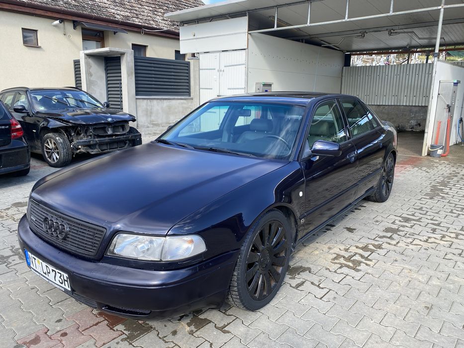 Audi A8/ 2.8 i/quattro/retro/istoric/piele