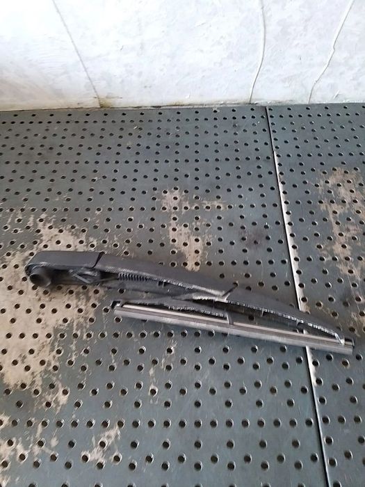 Brat stergator haion citroen c5 aircross 981996927700