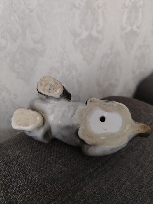 Статуэтка фарфоровая "Скотч терьер" ЛФЗ.