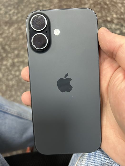 Продам iPhone 17 256