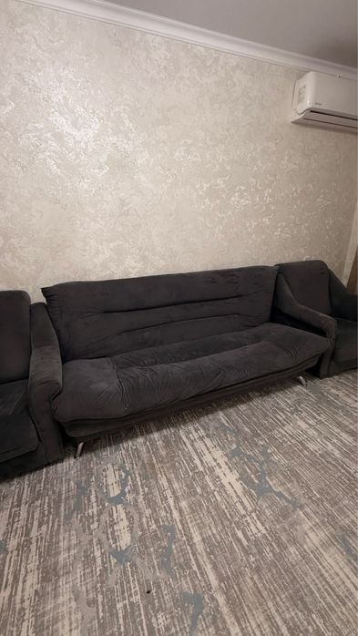 диван кровать серый