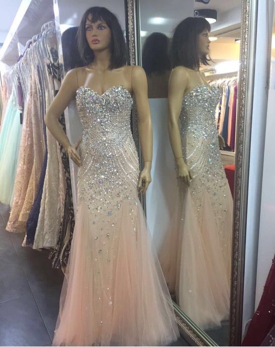 Официална рокля с камъни