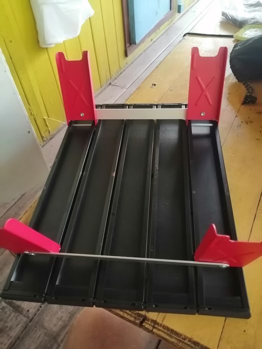 Столик для дачи, природы