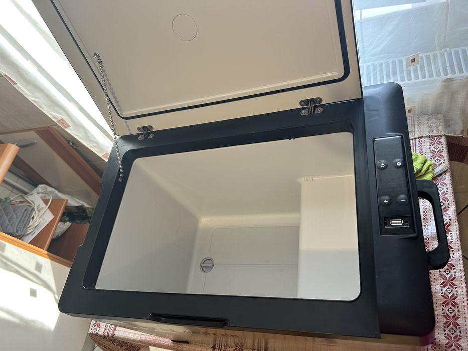 Frigider auto portabil Smart Cooler