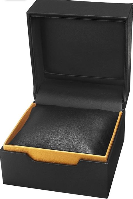 Стилен мъжки часовник Akribos