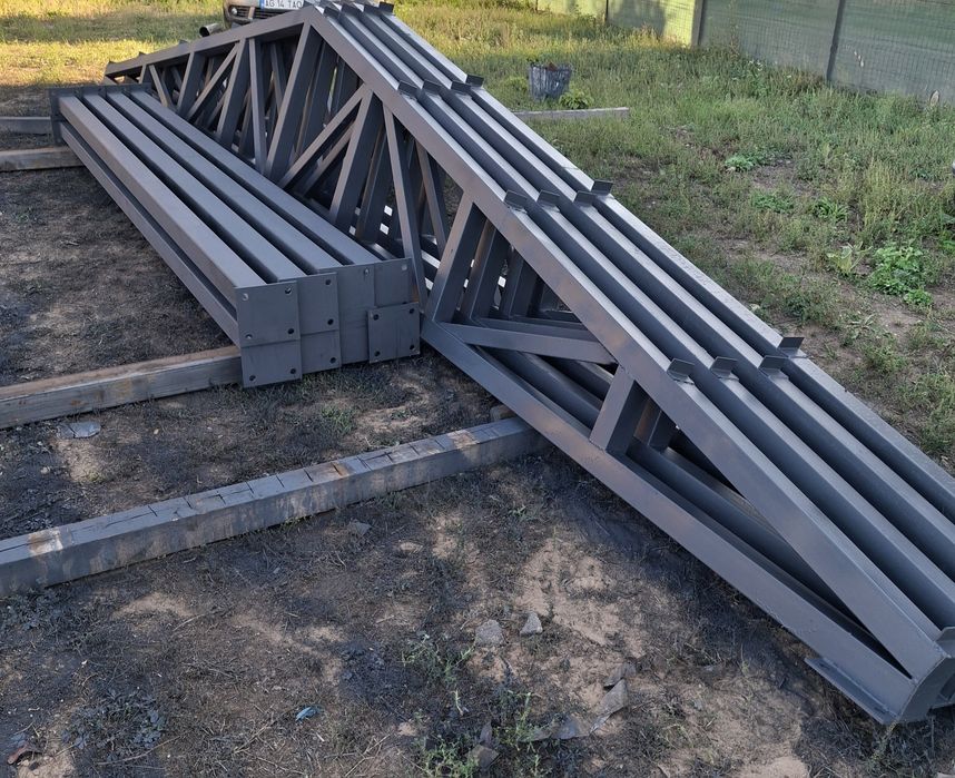 Vând structura metalica 8x15x4