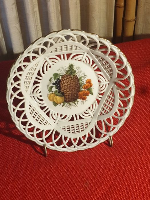 Farfurioara porțelan