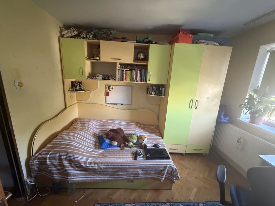 Vand Mobila camera copil +birou