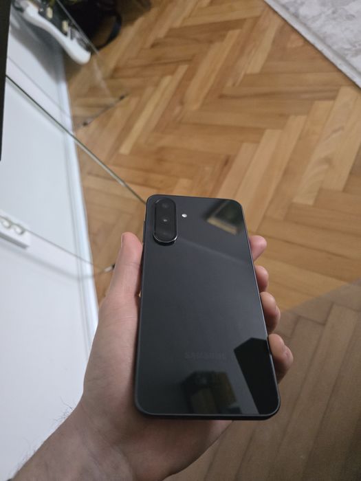 Samsung A36 5G ca nou