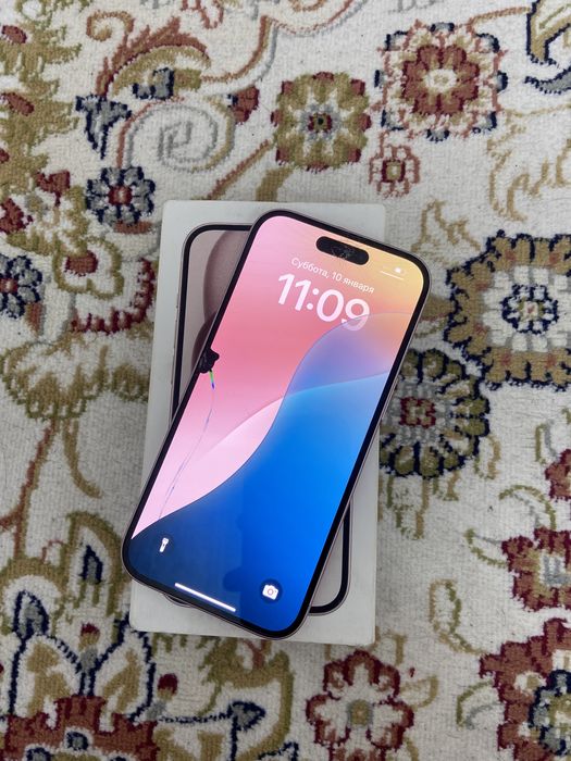 Айфон 15. 128 гб