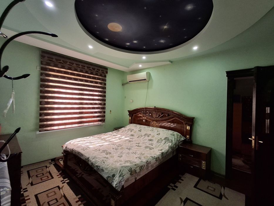 5 мкр 4 хонали 2 этаж дом сотилади