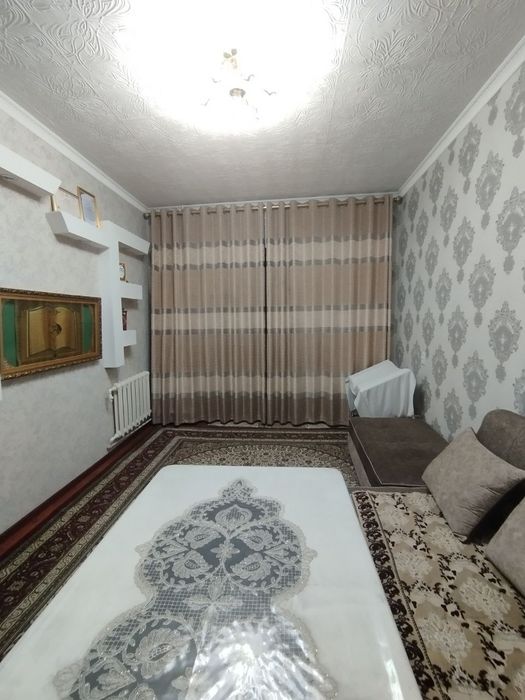 Продаётся квартира Юнусабад 19кв 2*3/4/5