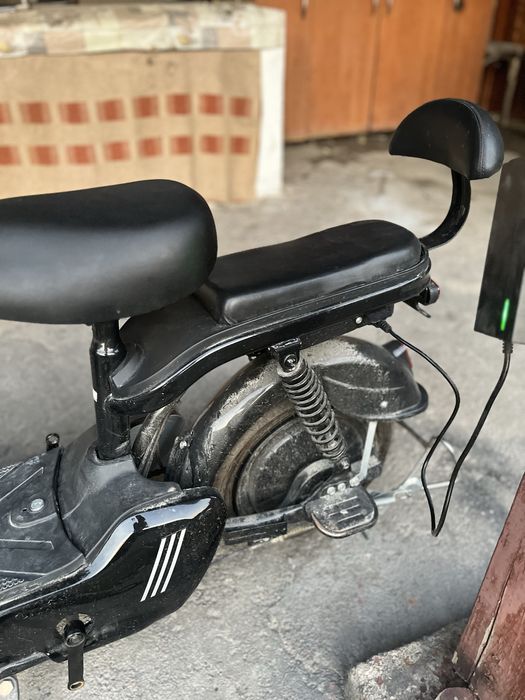 Продам элекро велик срочно