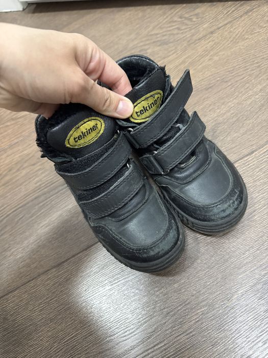 Детская обувь сапожки и сандали