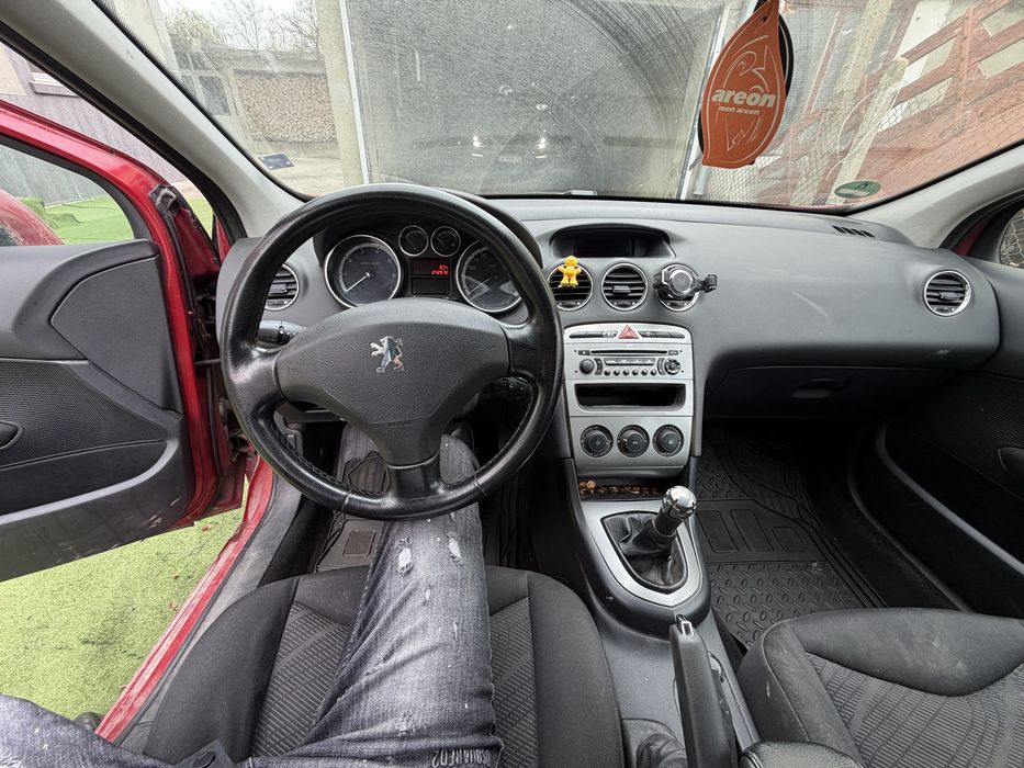 Peugeot 308sv 1.6