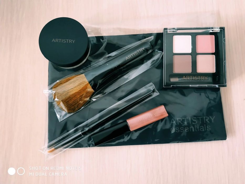 Подарочный набор косметики