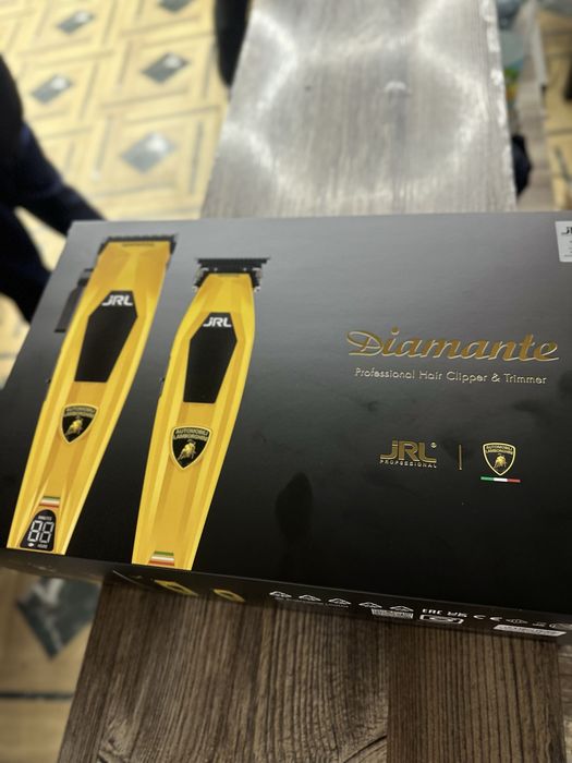 Машинка JRL DIAMANTE колаб с Lamborghini