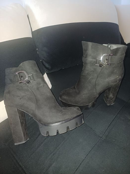 Дамски боти елегантни