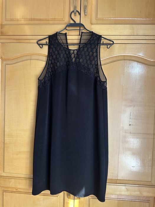 Черна къса рокля