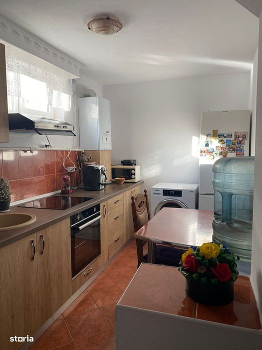 Apartament 2 camere zona Centrala mobilat finisat — fotografia 1