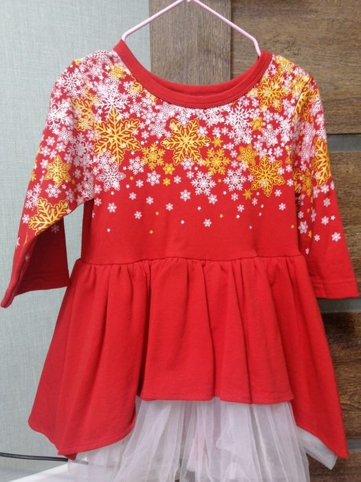 Нарядные платья на девочку