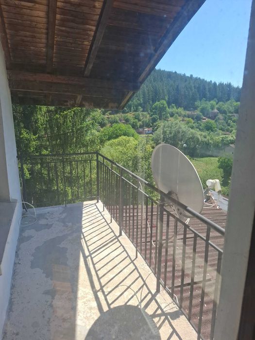 Продава се Къща в Радомир - 27 кв.м за 2038 €/кв.м - Снимка #13