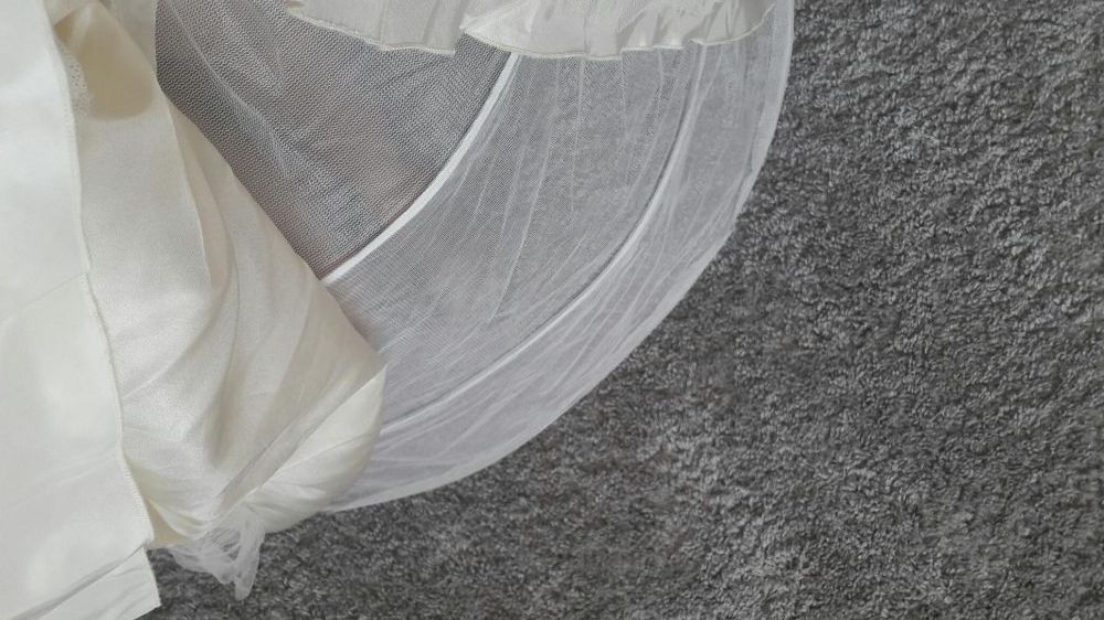Vand Rochie de mireasa “Andree Salon”,