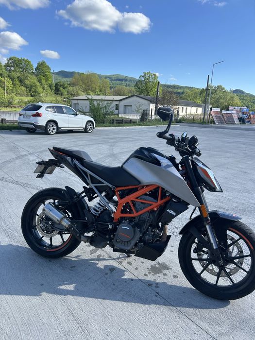 KTM duke 125 2021