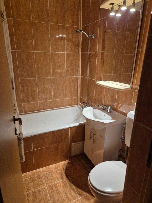 Inchiriez apartament 2 camere Aleea Potaisa