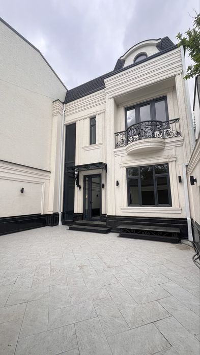 Современный, стильный и продуманный до мелочей .