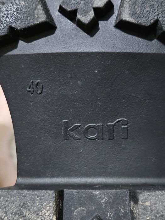 Сапоги, берцы Kari