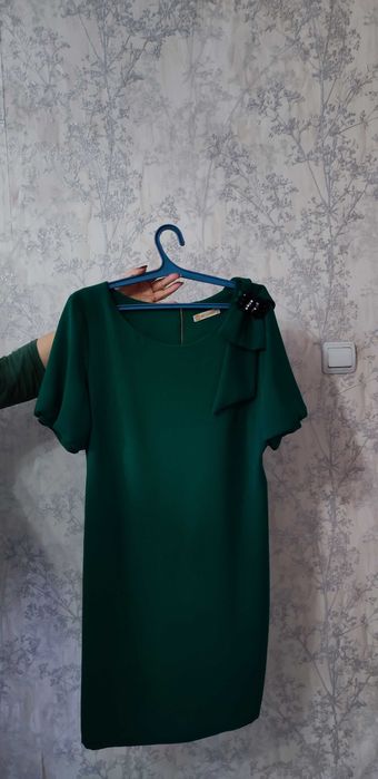 Срочно продам платье вечернее