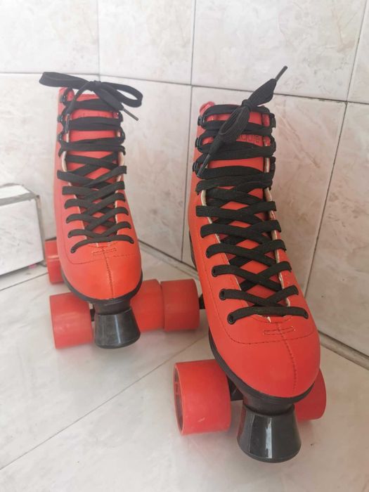 Ролкови кънки Melrose червени, размер 36