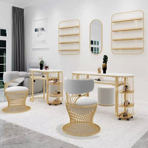 Наборы для салона красоты.