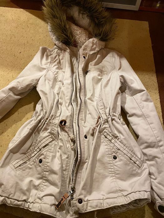 Geaca imblanita H&M marime 34