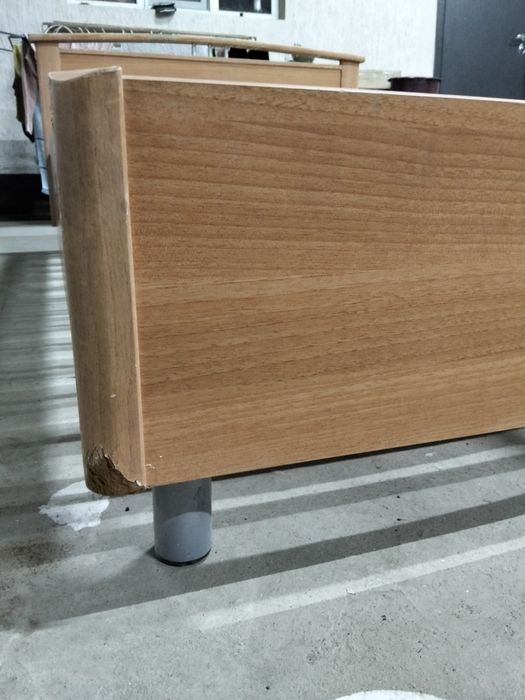 Кровать полуторка