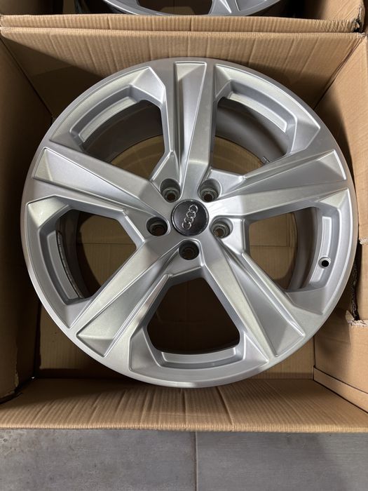 Jante Audi A7 S7 4K8 C8 A6 S6 Q5 SQ5 A8 Q7 R19