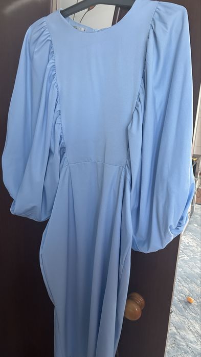 Продам нежное платье