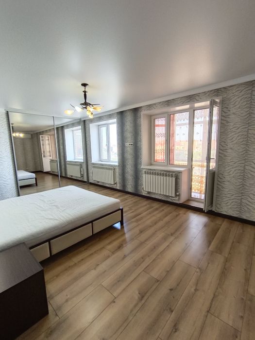 Срочно продается 3х квартира на Батыс 2